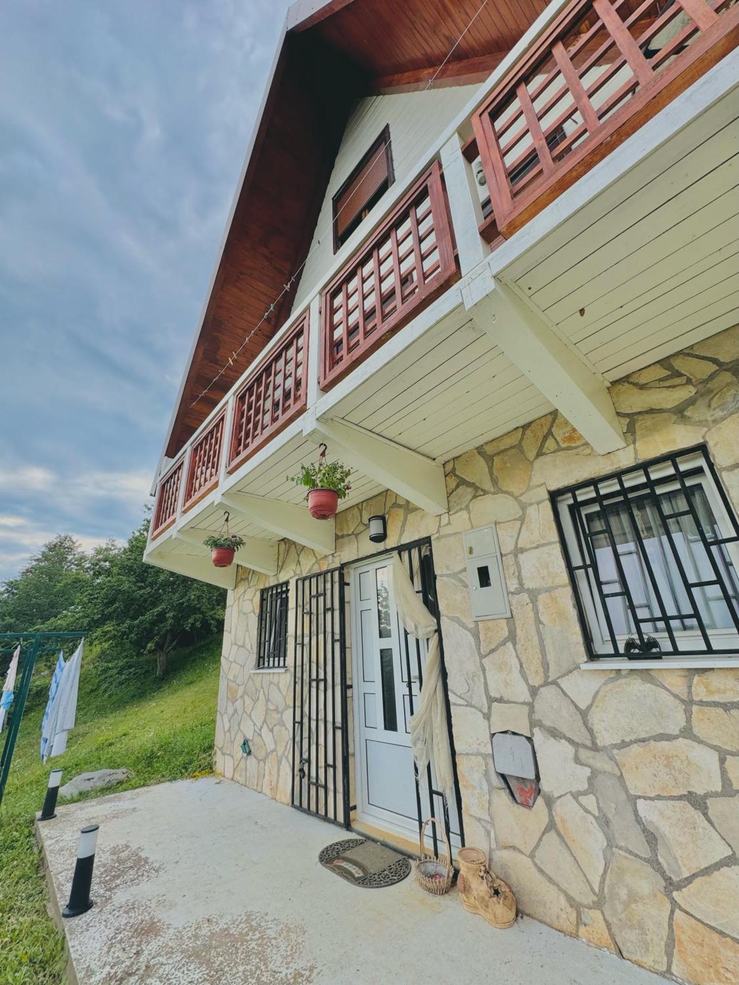 Apartmani Vukomanovo Mojkovac Extérieur photo
